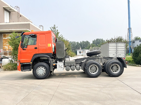 Sino Howo 371hp Prime Mover Truck Twin Axle 50 Ton